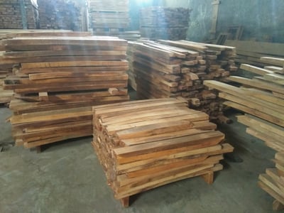 Mahogany wood timber pile